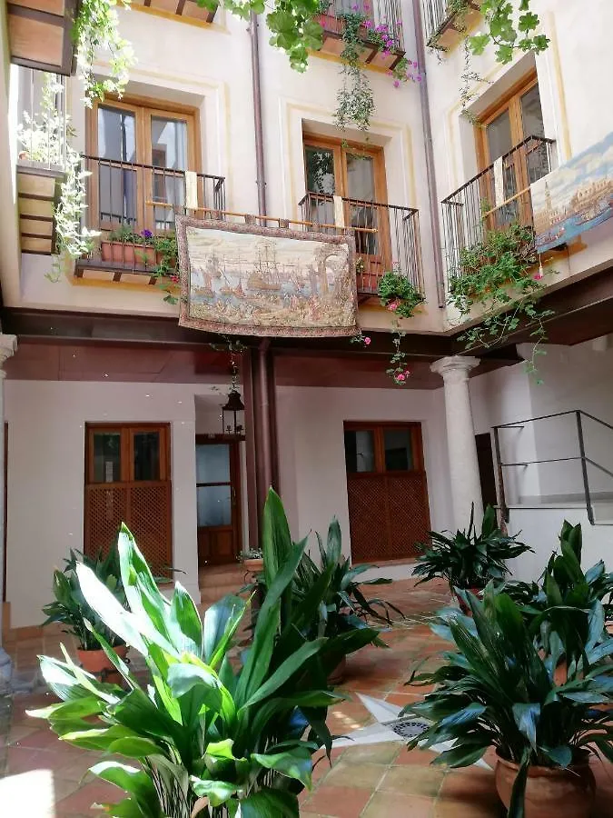 Apartamentos Nuncio Viejo Toledo 0*,  Spagna