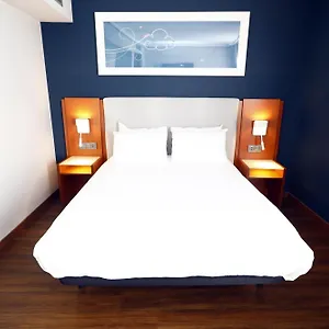 Travelodge Madrid Aeropuerto Coslada